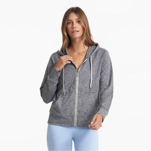Vuori Halo Performance Hoodie in Heather Grey - Size M; NWOT